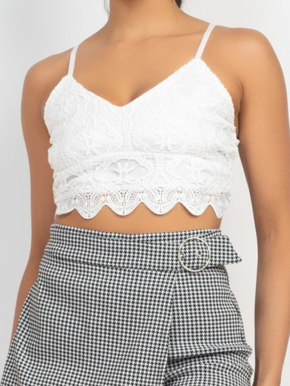 Iris Basic white lace bralette NWT
